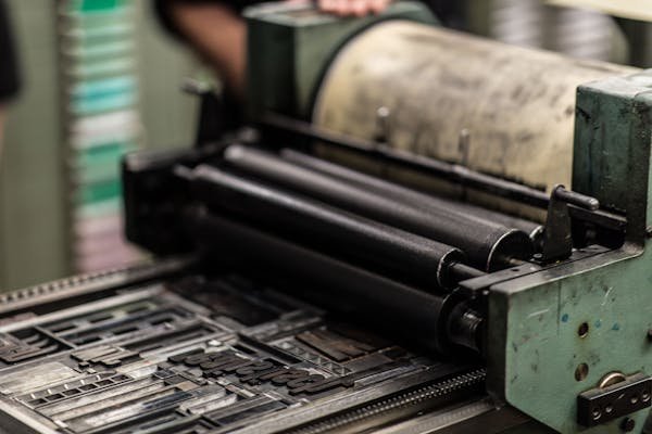 Imprimerie en ligne : top astuces pour des impressions durables