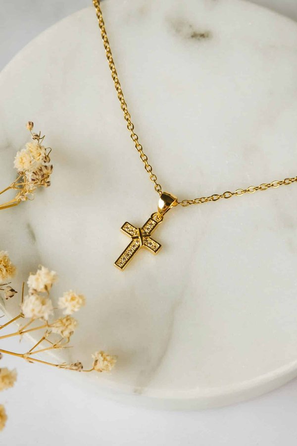 Les bijoux croix : l'alliance parfaite entre foi et style